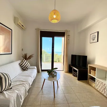 Seaview With Shared Pool, Almyrida * Chania (Crete)