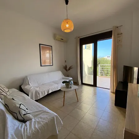 Apartment Seaview With Shared Pool, Almyrida