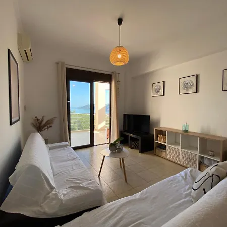 Seaview With Shared Pool, Almyrida ハニア