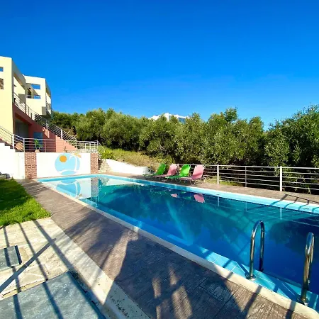 Seaview With Shared Pool, Almyrida ハニア